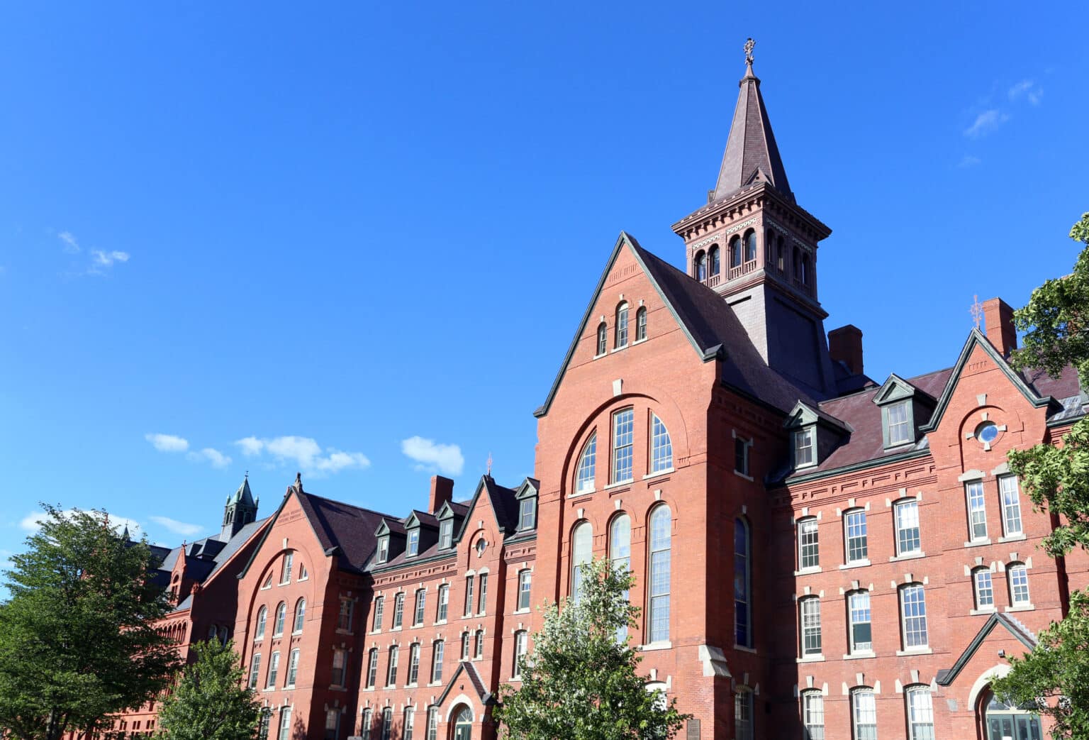 University of Vermont - using Qognify VMS