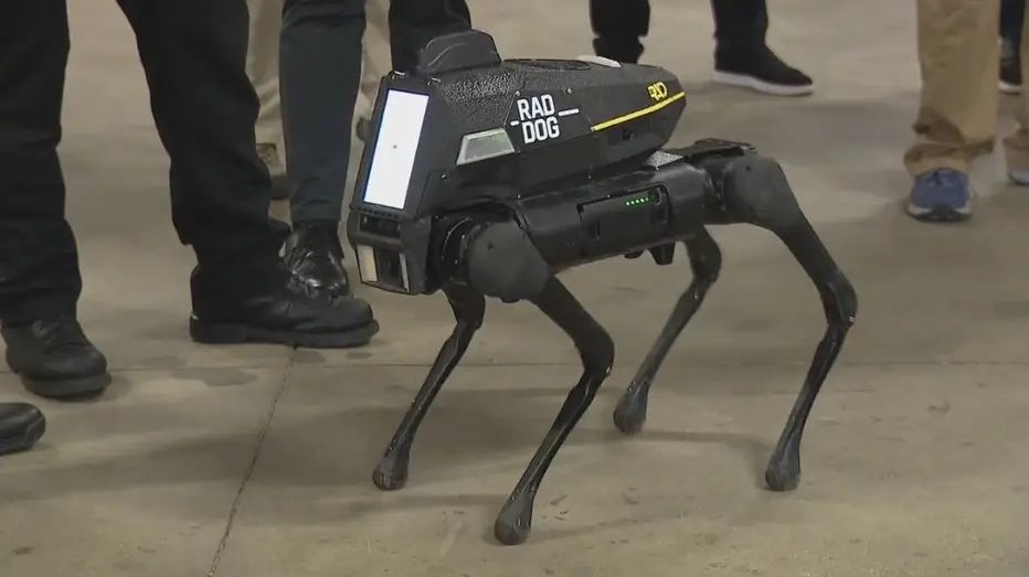RADDOG - security robot from RAD