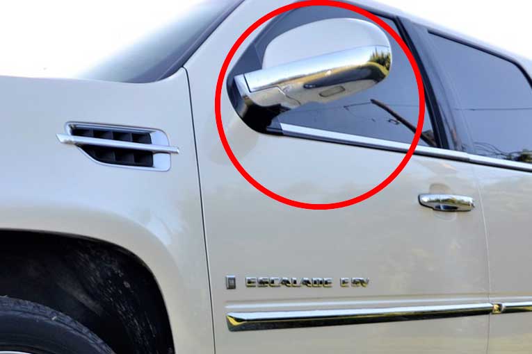 thieves mark cars wing mirrors